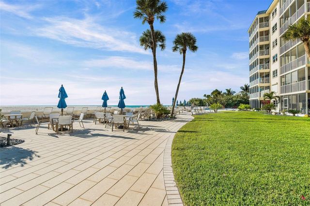 800 BENJAMIN FRANKLIN DRIVE 110, Sarasota, FL 34236