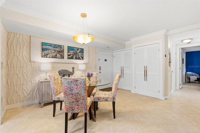 800 BENJAMIN FRANKLIN DRIVE 110, Sarasota, FL 34236