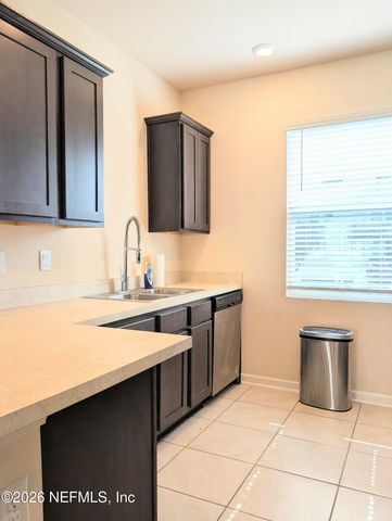 2845 BLACK BUCK Circle, Jacksonville, FL 32225