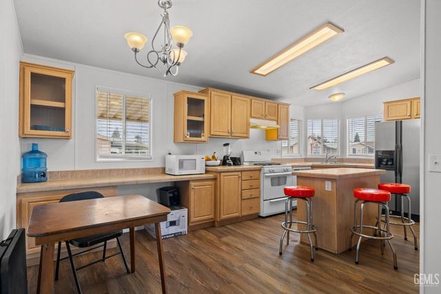 6351 Akers Road 107, Bakersfield, CA 93313