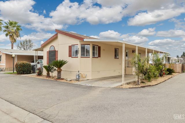 6351 Akers Road 107, Bakersfield, CA 93313