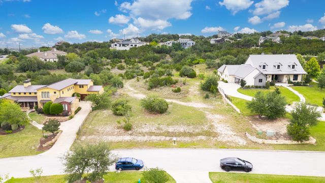 105 Stephanie LN, Lakeway, TX 78738