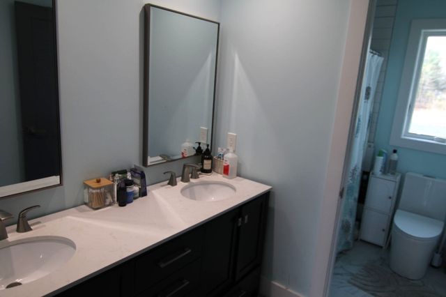 27 Breighly Way, Westfield, MA 01085