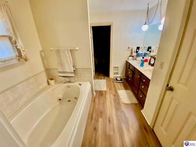 1060 Concord Point Road, Falls Of Rough, KY 40119