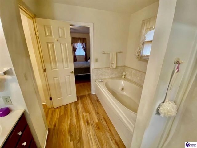 1060 Concord Point Road, Falls Of Rough, KY 40119