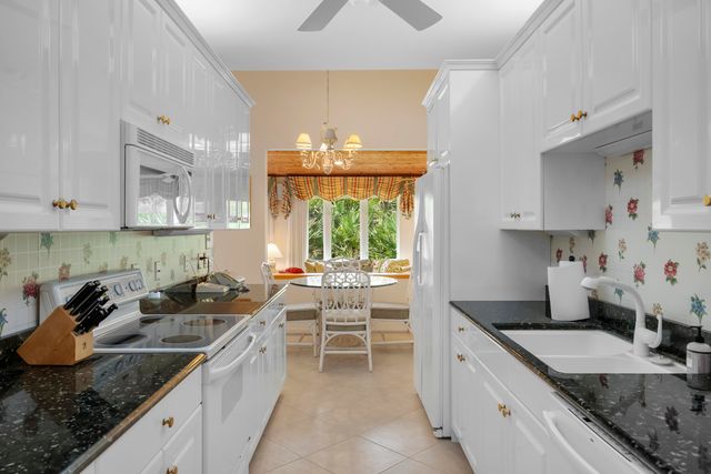 5011 SE Burning Tree Circle, Stuart, FL 34997