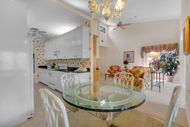 5011 SE Burning Tree Circle, Stuart, FL 34997