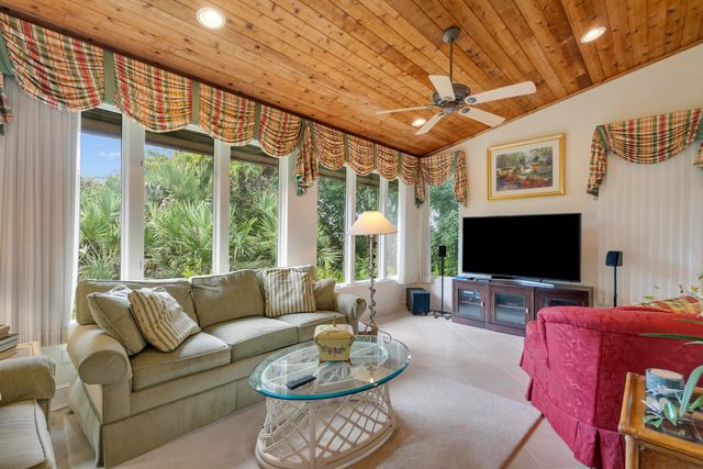 5011 SE Burning Tree Circle, Stuart, FL 34997