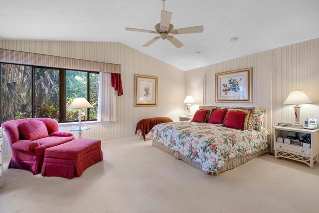 5011 SE Burning Tree Circle, Stuart, FL 34997