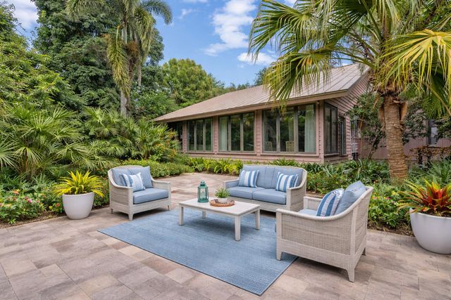 5011 SE Burning Tree Circle, Stuart, FL 34997