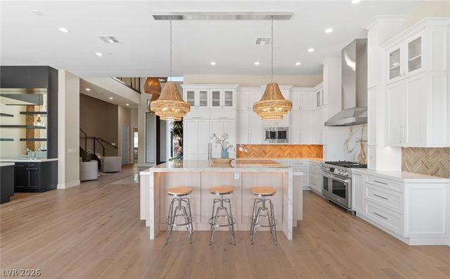 5624 North Dapple Gray Road, Las Vegas, NV 89149