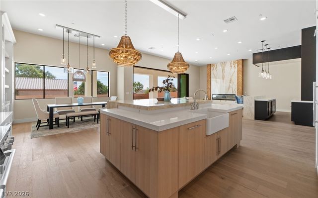 5624 North Dapple Gray Road, Las Vegas, NV 89149