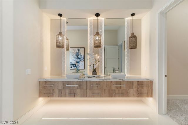 5624 North Dapple Gray Road, Las Vegas, NV 89149