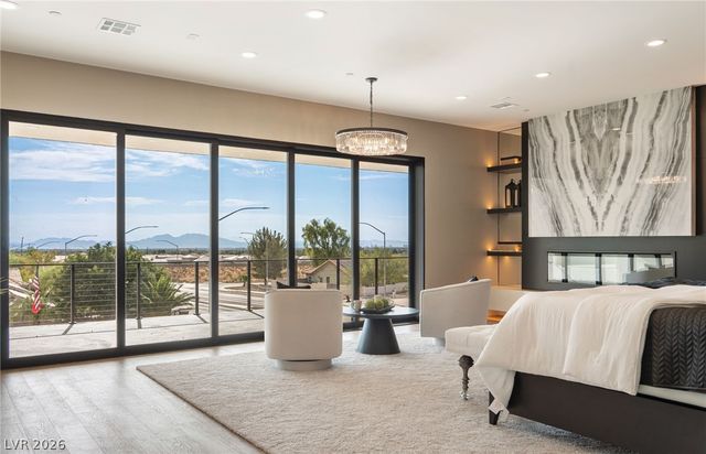 5624 North Dapple Gray Road, Las Vegas, NV 89149