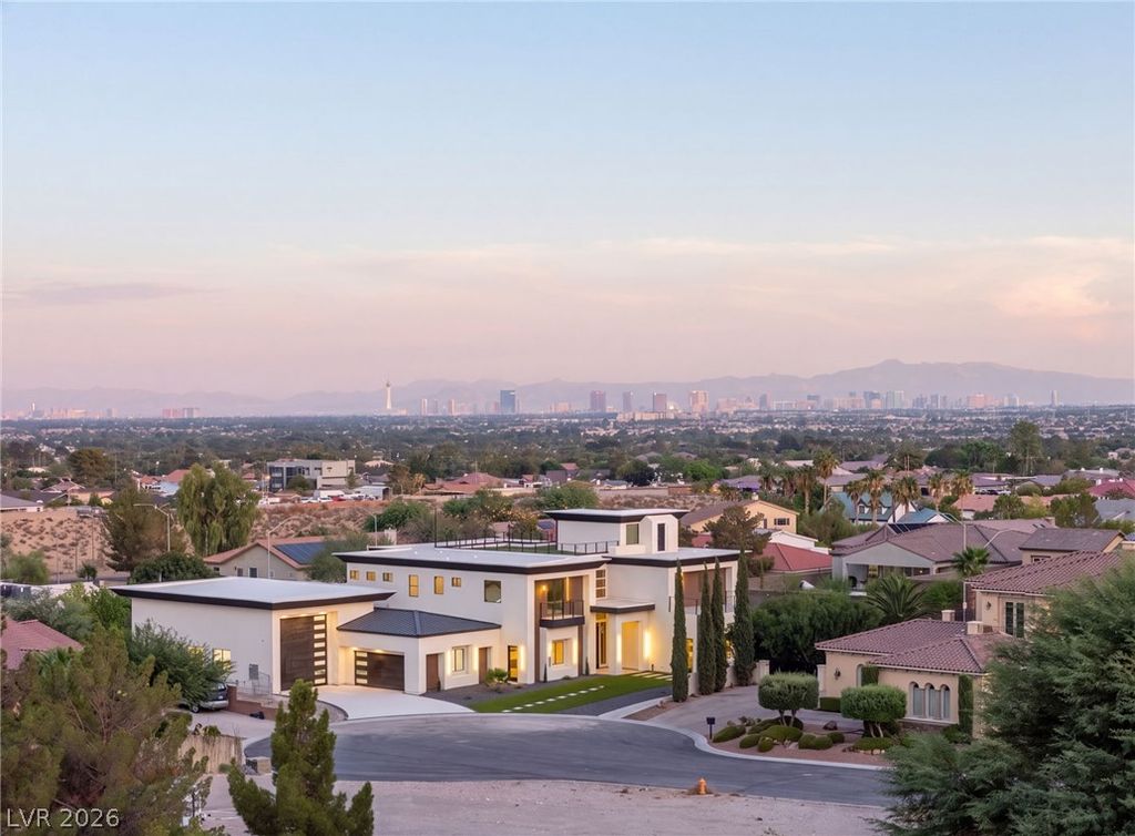5624 North Dapple Gray Road, Las Vegas, NV 89149 — photo 2
