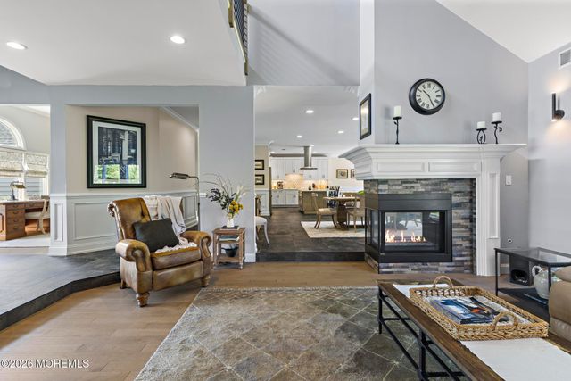 31 Highland Ridge Road, Manalapan, NJ 07726