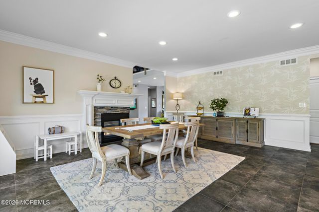 31 Highland Ridge Road, Manalapan, NJ 07726