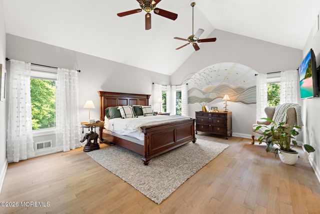 31 Highland Ridge Road, Manalapan, NJ 07726