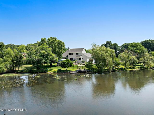 31 Highland Ridge Road, Manalapan, NJ 07726