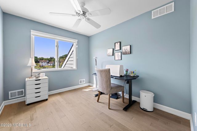 31 Highland Ridge Road, Manalapan, NJ 07726