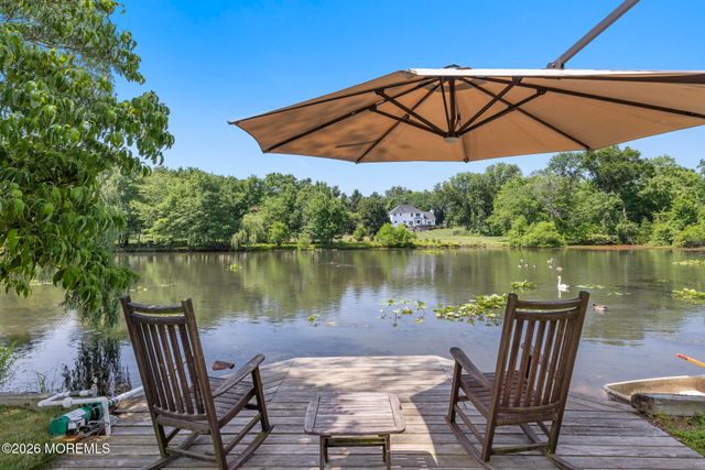 31 Highland Ridge Road, Manalapan, NJ 07726
