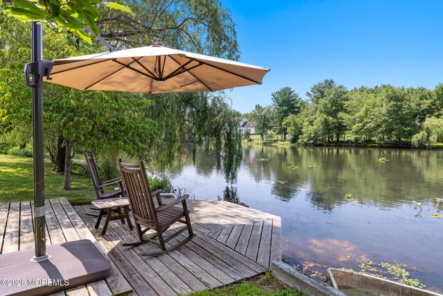 31 Highland Ridge Road, Manalapan, NJ 07726