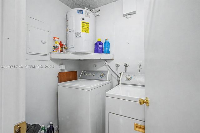14963 SW 74th Ter, Miami, FL 33193