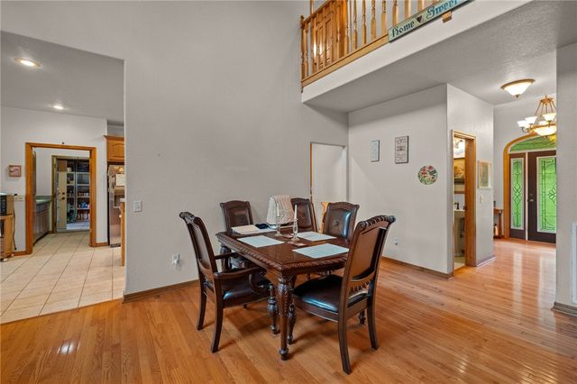 8008 Blackberry Way, Decatur, AR 72722
