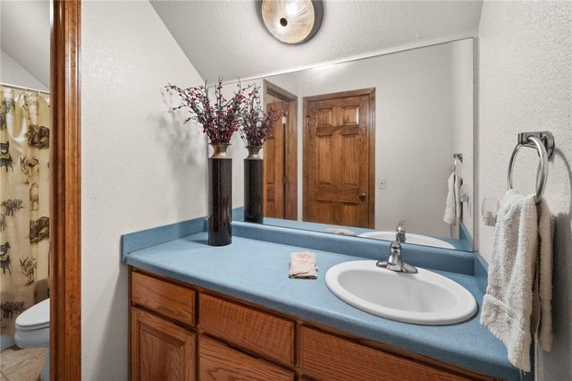 8008 Blackberry Way, Decatur, AR 72722