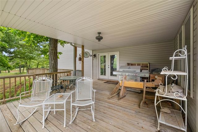8008 Blackberry Way, Decatur, AR 72722