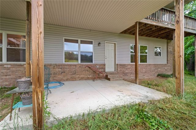 8008 Blackberry Way, Decatur, AR 72722