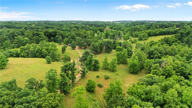 8008 Blackberry Way, Decatur, AR 72722