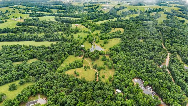 8008 Blackberry Way, Decatur, AR 72722