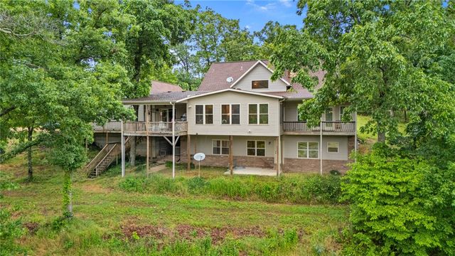 8008 Blackberry Way, Decatur, AR 72722