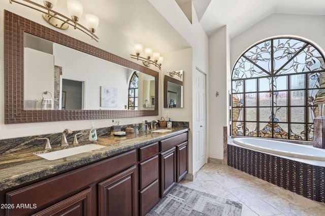 10565 E SAN SALVADOR Drive, Scottsdale, AZ 85258