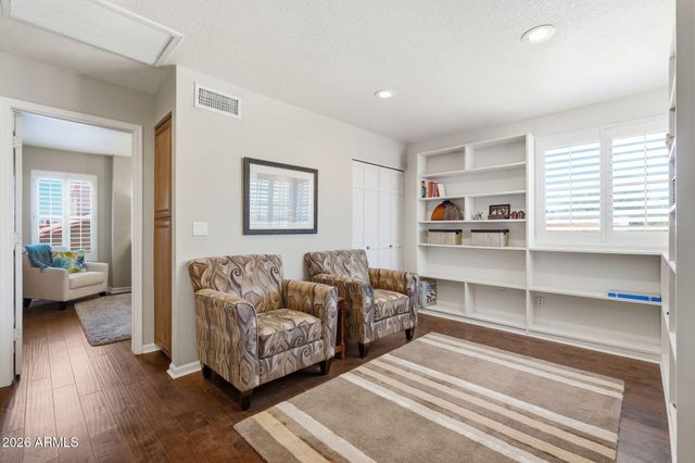 10565 E SAN SALVADOR Drive, Scottsdale, AZ 85258