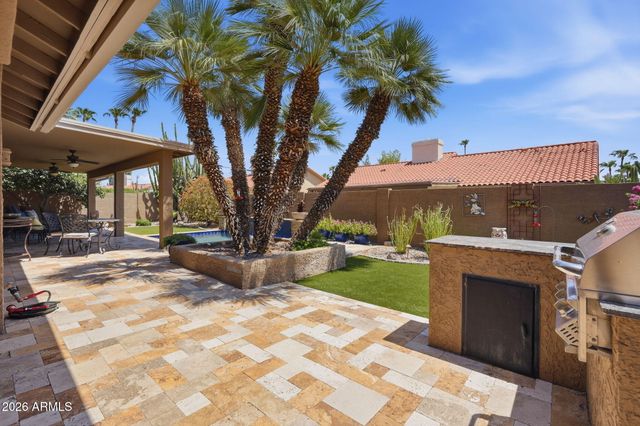 10565 E SAN SALVADOR Drive, Scottsdale, AZ 85258