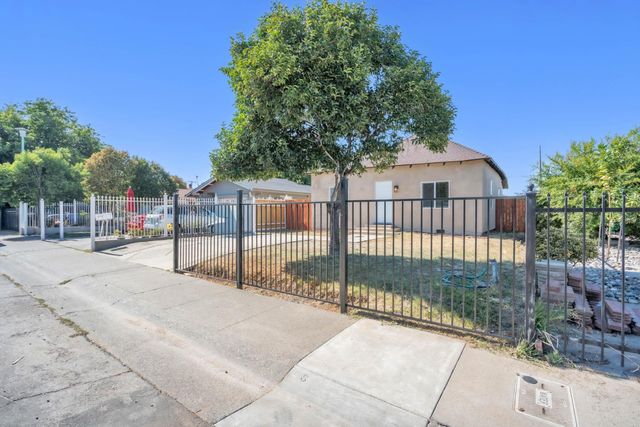 8015 36th Ave, Sacramento, CA 95824