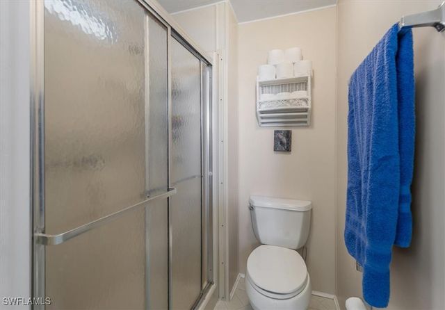 10 Lake Diane Dr, Naples, FL 34114