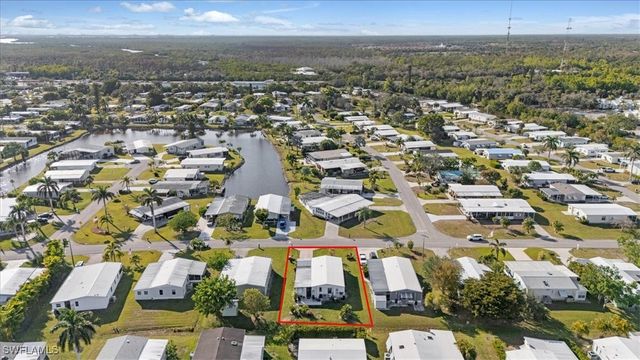 10 Lake Diane Dr, Naples, FL 34114