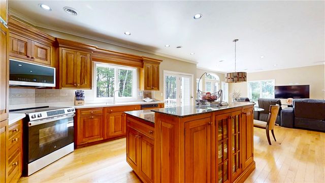 16 Woodland Way, Erwin, NY 14870