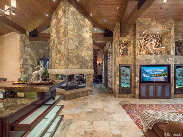 330 High Park Court, Silverthorne, CO 80498