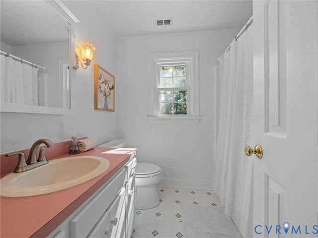 10213 Acworth Ct, Glen Allen, VA 23060