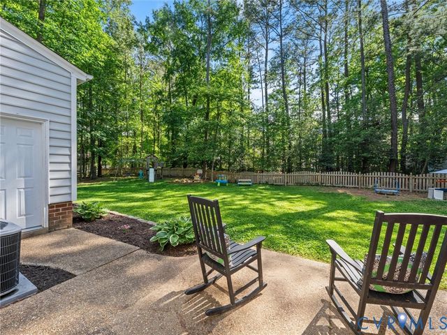 10213 Acworth Ct, Glen Allen, VA 23060
