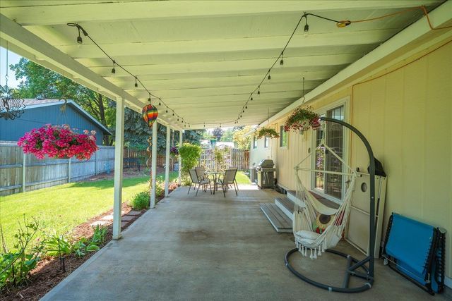 12802 E 27TH St, Spokane, WA 99216