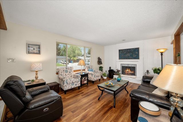 12802 E 27TH St, Spokane, WA 99216