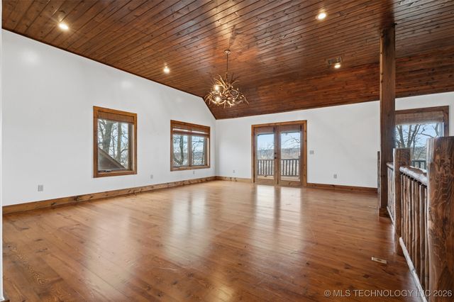 34206 Osprey Road, Afton, OK 74331