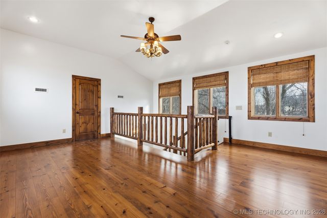 34206 Osprey Road, Afton, OK 74331