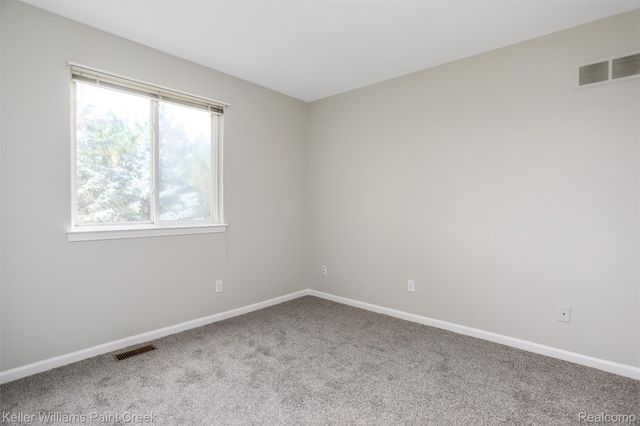 3663 Normandy Court, Oakland Charter Township, MI 48306