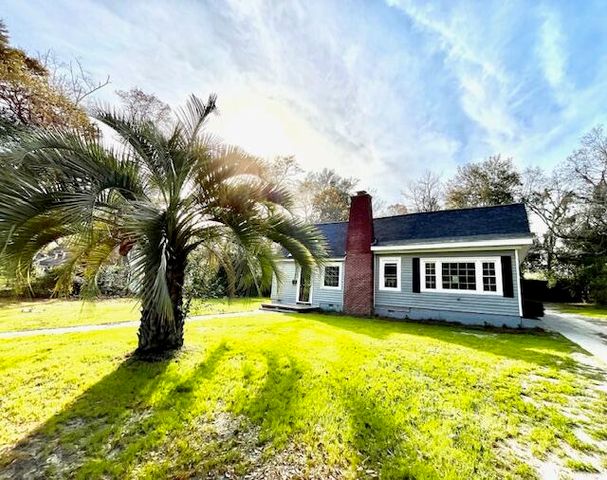 1103 Ellis Avenue, Orangeburg, SC 29115